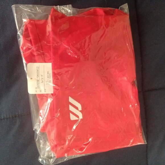 NWT VINTAGE MIZUNO ATHLETIC SHORTS, RED WITH EMBROIDED LOGO, ASIAN SIZE "O" - Picture 10 of 10